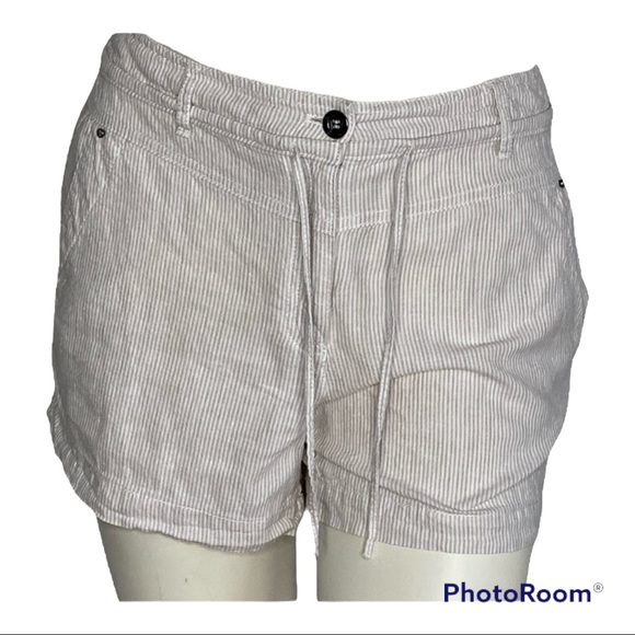 Dalia Pants - Dalia Linen shorts Sz 12